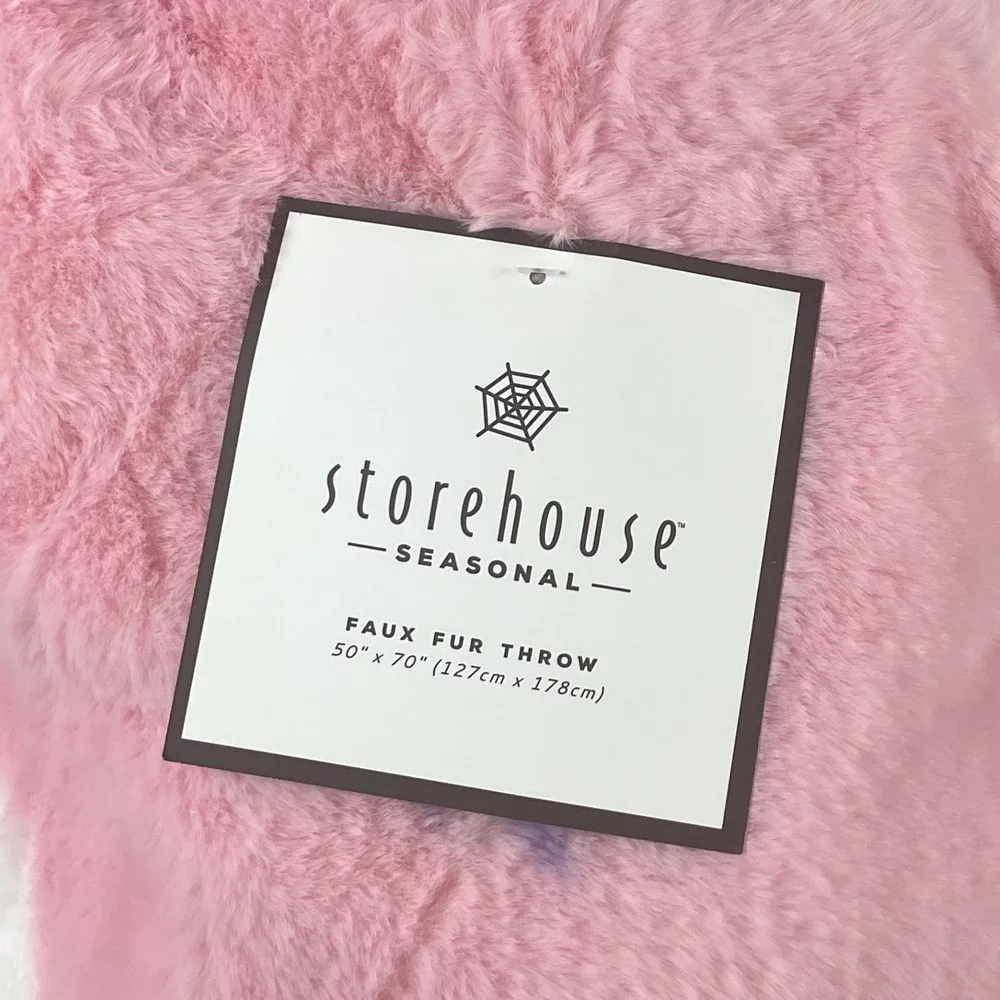 Storehouse Seasonal Pink Ghost Faux Fur Throw Blanket Halloween 50x70 Pastel